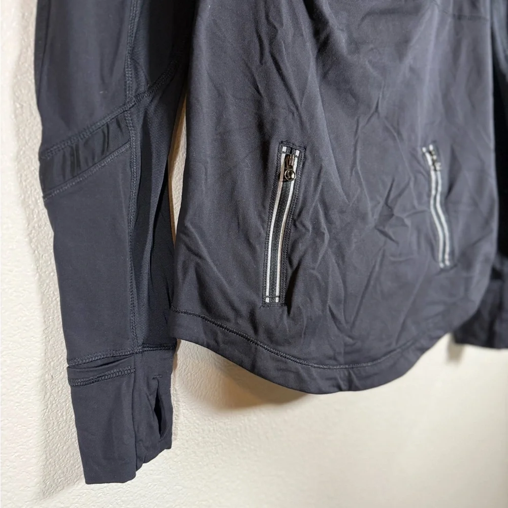 Lululemon athletica Run Reflect Pullover Black jacket 4 R24